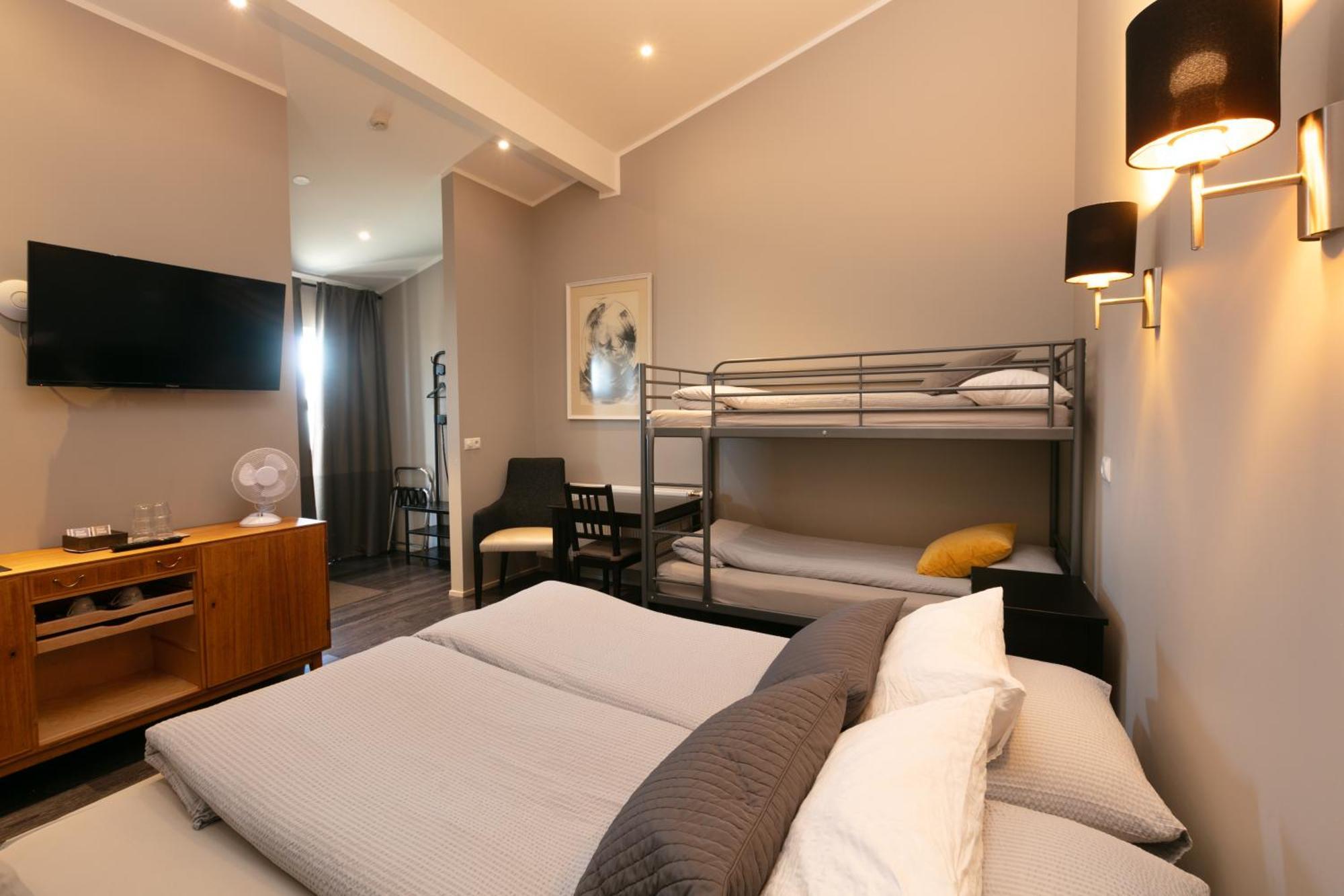 Karuna Guesthouse Saudarkrokur 外观 照片